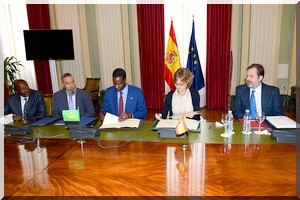 Le Ministre de l’Environnement et du Développement Durable poursuit sa mission en Espagne [PhotoReportage]