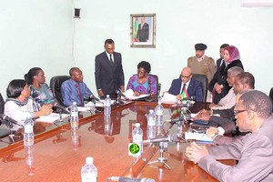 Signature d’un protocole d’accord aux termes duquel la Mauritanie va abriter la 62ème session de la CADHP