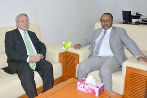 Examen des perspectives de développement de la coopération entre les hommes d'affaires mauritaniens et leurs homologues français