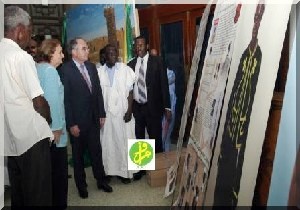 Remise de la collection ' force noire' : Une partie de notre histoire.