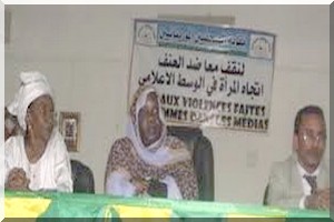 Pourquoi les femmes journalistes restent elles toujours au bas de l'échelle...