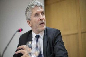 Le ministre espagnol de l’intérieur entame une visite de travail en Mauritanie