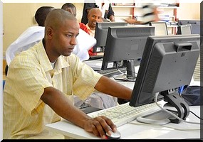 Les réseaux sociaux au service des journalistes culturels - [Reportage Photos]