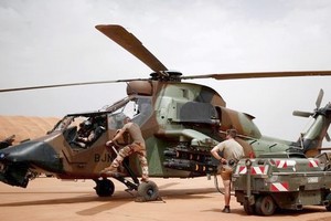La France doit-elle quitter le Sahel?