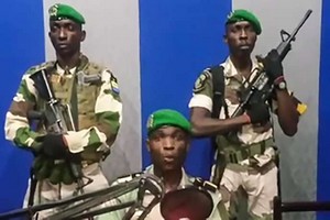 Coup d'Etat râté au Gabon : la France condamne toute