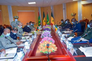 Visite en Mauritanie du Chef d’Etat Major Général des Armées (CEMGA) du Sénégal