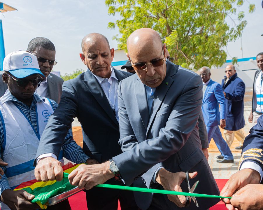 Ghazouani inaugure une usine de traitement d’eau d’une valeur de près d’un milliard