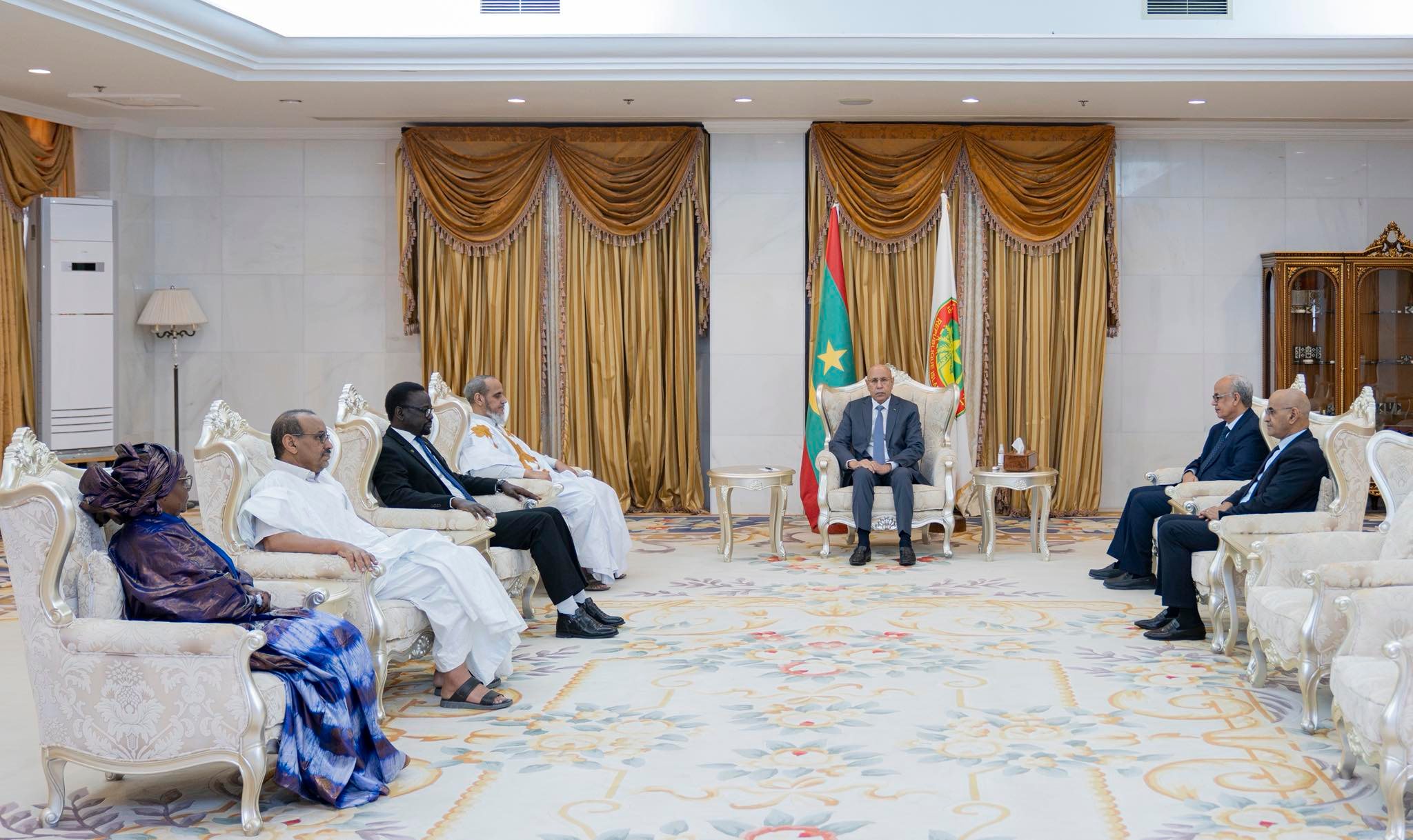 Politique: Ghazouani décrispe le débat