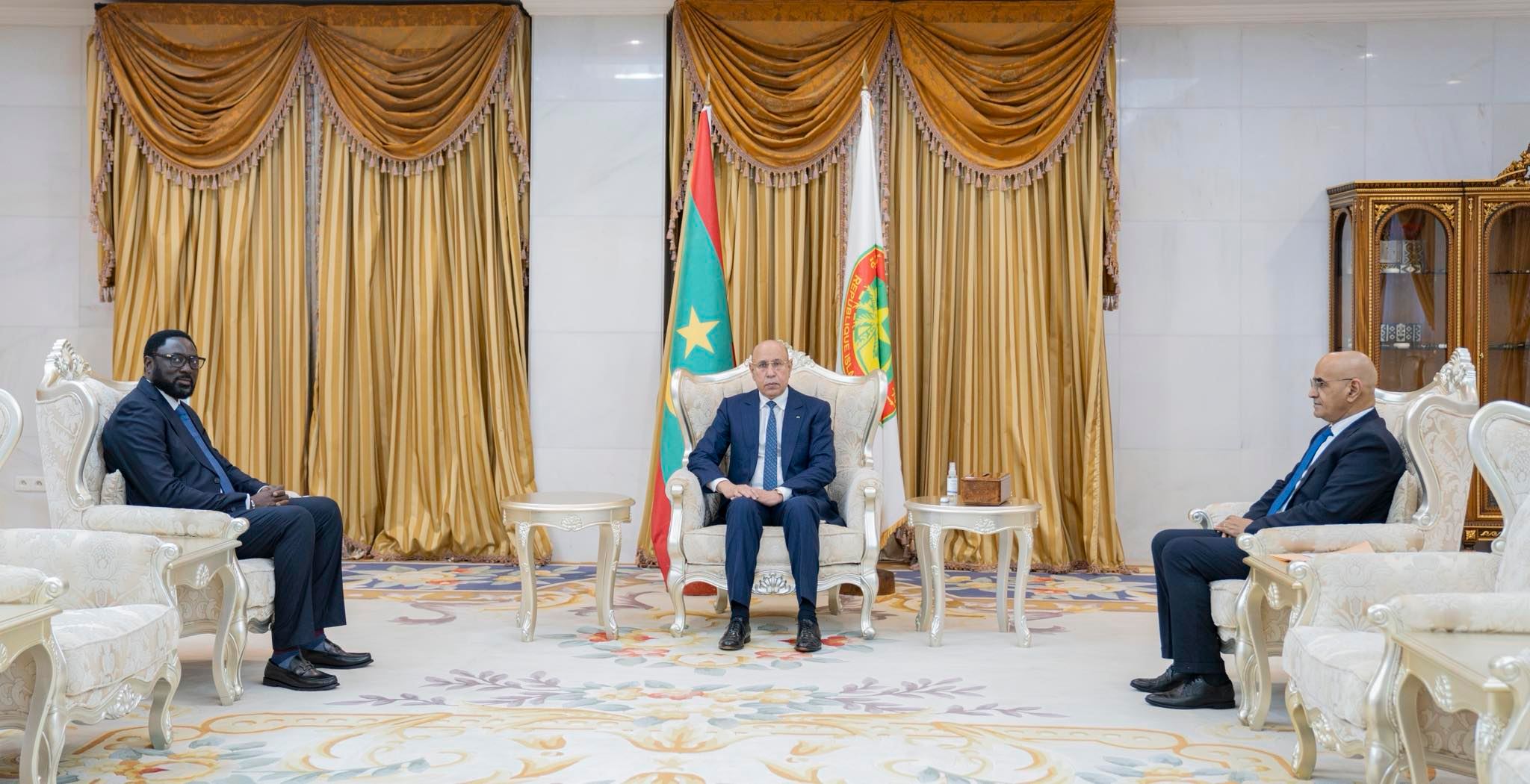 Le Président de la République reçoit l’envoyé spécial de l’Union africaine au Mali et au Sahel