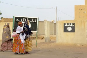 La guerre contre les jihadistes peut-elle s’étendre en Afrique de l’Ouest? (2/2)