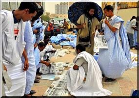 Vente de journaux : Un métier ardu et ingrat en Mauritanie. 
