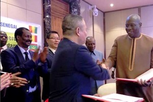 Guinée : un contrat à 800 millions de dollars pour l’aménagement du barrage hydroélectrique de Koukoutamba 