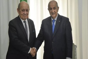 Paris renoue avec Alger, partenaire clé dans une région en crise