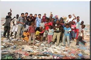 De jeunes activistes vivent la rupture du jeûne avec les habitants de « Lemghaïty »