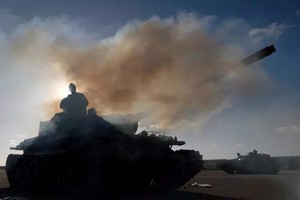 Libye: nouvelles escarmouches entre les factions de Haftar et d’el-Sarraj