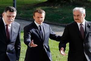 Libye: le président français Emmanuel Macron rencontre le maréchal Haftar