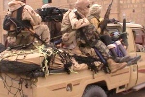 Mali: trois chefs jihadistes ensemble dans une vidéo de propagande
