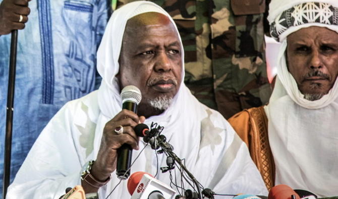 Au Mali, l’association de soutien à l’imam Dicko dissoute 