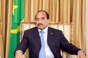 Mauritanie: interdit de 3e mandat, Aziz entend garder la main au-delà de 2019