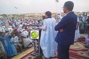 Le candidat Mohamed Ould Maouloud préside un meeting électoral dans la ville de Tidjikja 