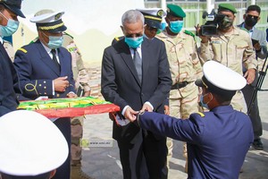 Sortie de la 1ère promotion d'élèves-officiers de la marine nationale et marchande