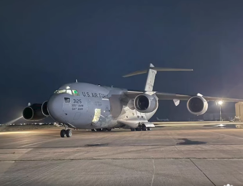 Les États-Unis remettent à la Mauritanie des équipements militaires 