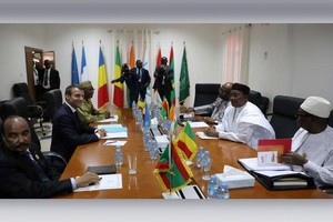 Force du G5 Sahel: un général mauritanien prend le commandement, avec un adjoint tchadien
