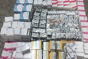 Aéroport de Tunis-Carthage : deux mauritaniens arrêtés avec une grande quantité de médicaments destinés à la contrebande