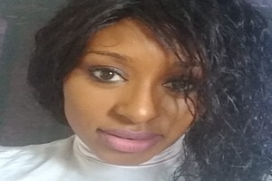 Une mauritanienne vivant aux USA accuse son ex-belle-mère, une ancienne ministre, de