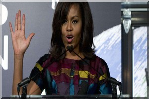Au Liberia, Michelle Obama invite les jeunes filles à lutter pour rester à l'école