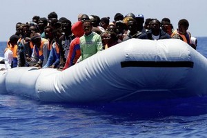 Plus de 400 migrants sauvés en haute mer par la marine marocaine