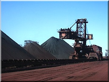 Xstrata: rachète Sphere Minerals pour 300 ME