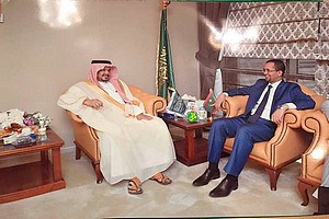  Le ministre des Affaires islamiques examine avec le ministre saoudien du Hajj et de l’Omra les modalités du Hajj de l’année en cours 