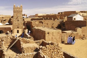 Le Maroc offre une mosquée à la ville de Chinguetti en Mauritanie