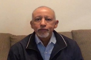 Le philosophe et écrivain Moussa Ould Ebnou appelle au boycott des produits français
