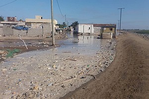 Des officiels mauritaniens à N’Diago après la montée des eaux