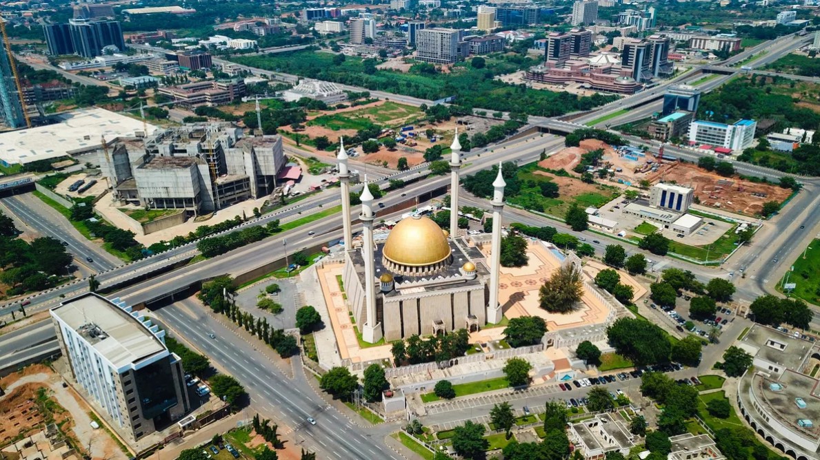 Washington ordonne le départ de son personnel non essentiel de la capitale du Nigeria