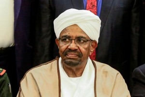 Omar al-Bashir en procès pour son coup d'Etat de 1989