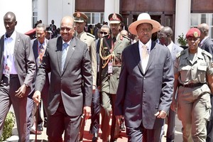 Des ONG réclament l'arrestation du président soudanais en visite en Ouganda