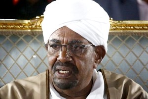 Omar El Béchir défié par les manifestants