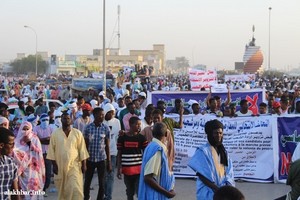 Mauritanie : L’opposition contre le passage du pouvoir d’un général de l’Armée à un autre 