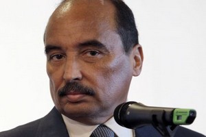 De plus en plus isolé, Aziz refuse de rendre les armes…