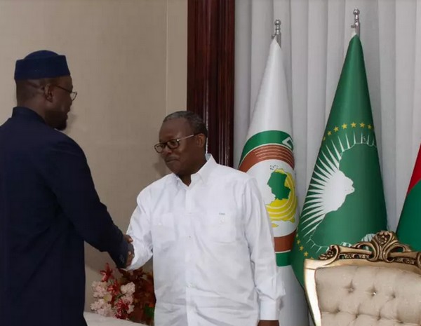 Sénégal: Ousmane Sonko signe un accord de paix avec une faction du MFDC