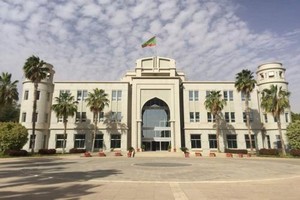 Trois ministères conservent leur secrétaire Général