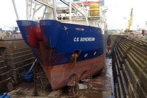 Panne du Net : le navire britannique devant réparer le câble sous-marin en route pour l’Espagne