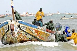 Incendie à bord d’une pirogue à Nouadhibou: un disparu en mer et 3 blessés