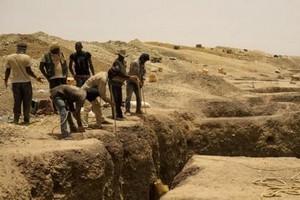 Ministre du Pétrole: Les revenus annuels de l’activité minière artisanale et semi-industrielle sont estimés à 100 milliards d’Ouguiyas