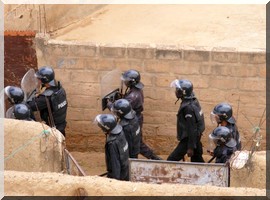 Mauritanie : arrestation de 30 négro-mauritaniens au cours des émeutes à Kaédi. 