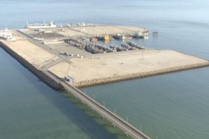 Pour éviter les blocages à El Guerguerate, le PP demande l’ouverture d’une voie vers le port de Dakhla