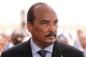 Le président Aziz menace le parti islamiste de